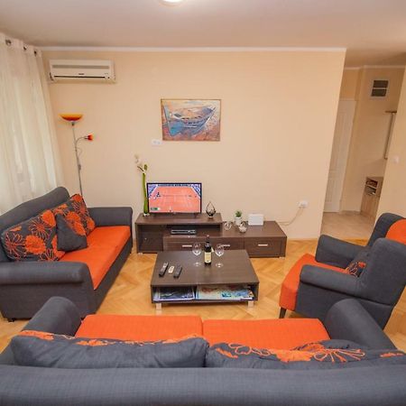 Apartment Nikolic Kotor Luaran gambar