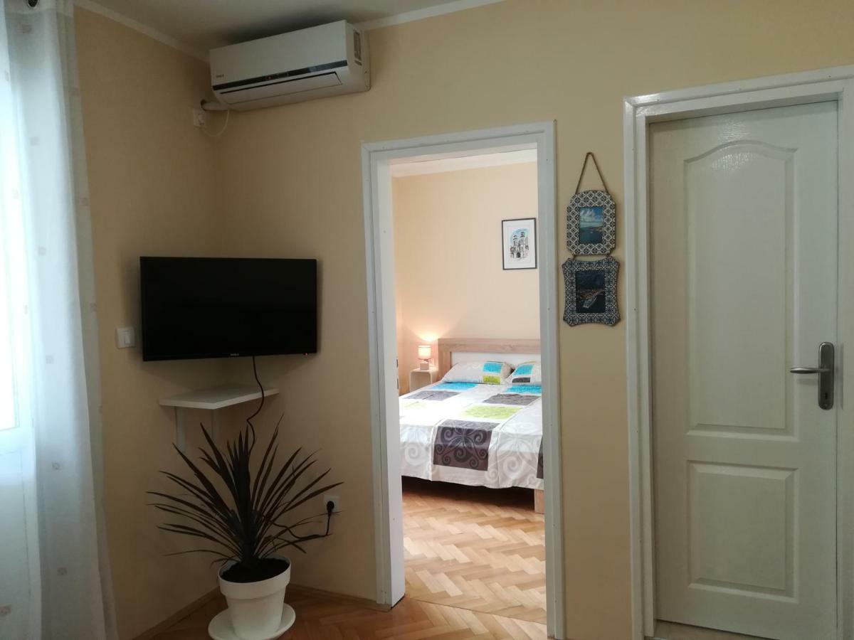 Apartment Nikolic Kotor Luaran gambar