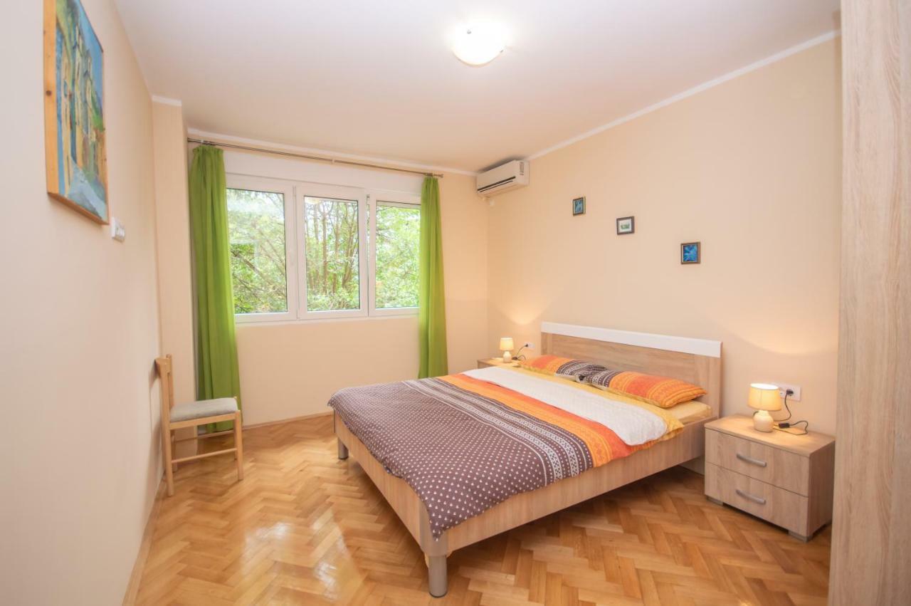 Apartment Nikolic Kotor Luaran gambar
