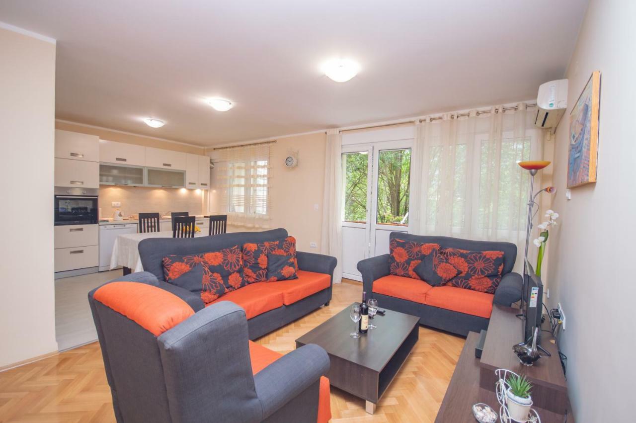 Apartment Nikolic Kotor Luaran gambar